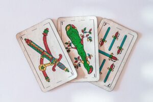 El significado de las cartas españolas