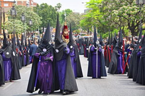 Dónde viajar en Semana Santa 2024